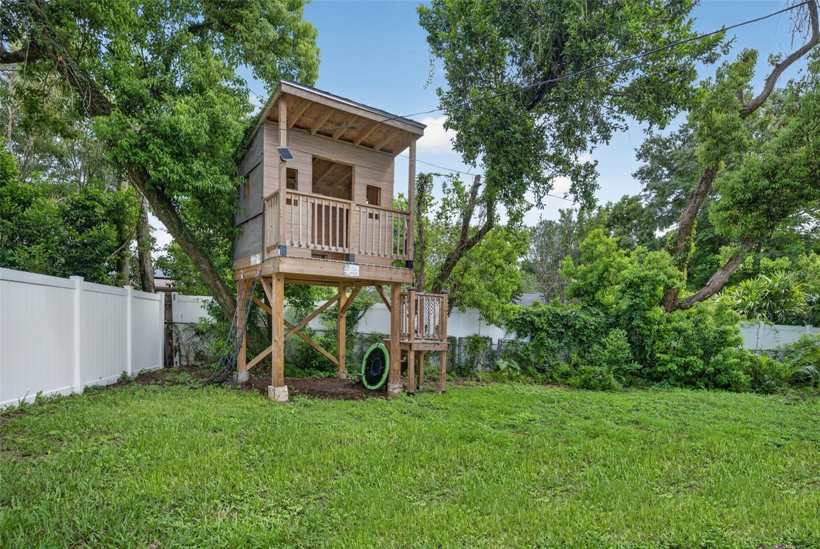 OAKLAND ESTATES 1ST SEC - Residential