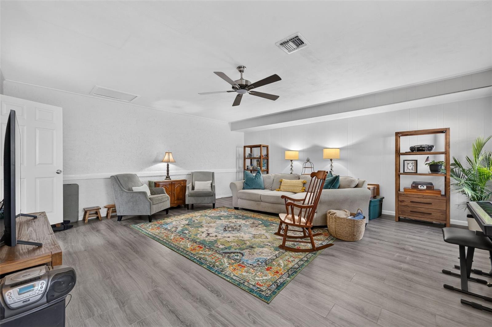 OAKLAND ESTATES 1ST SEC - Residential