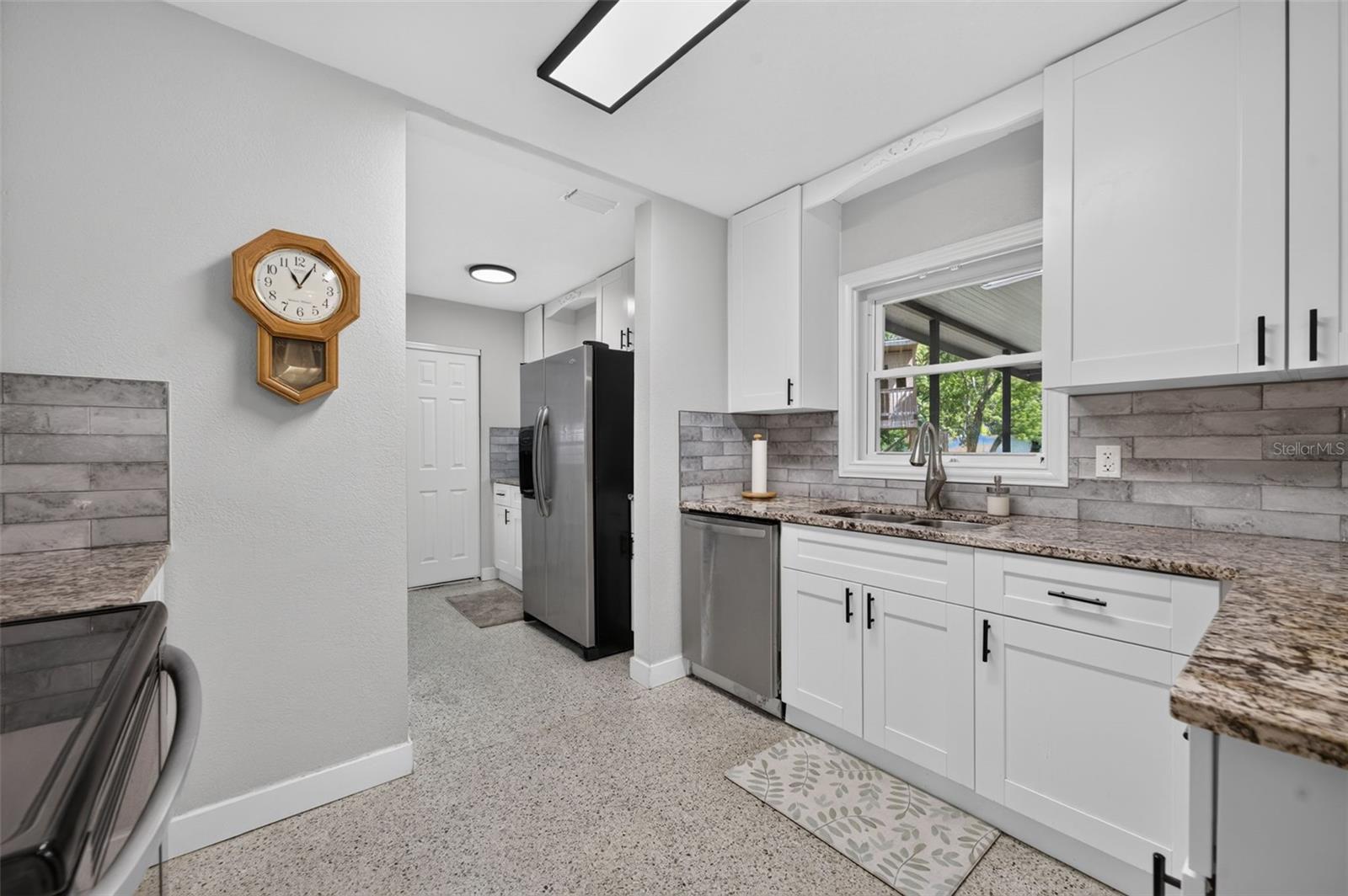 OAKLAND ESTATES 1ST SEC - Residential