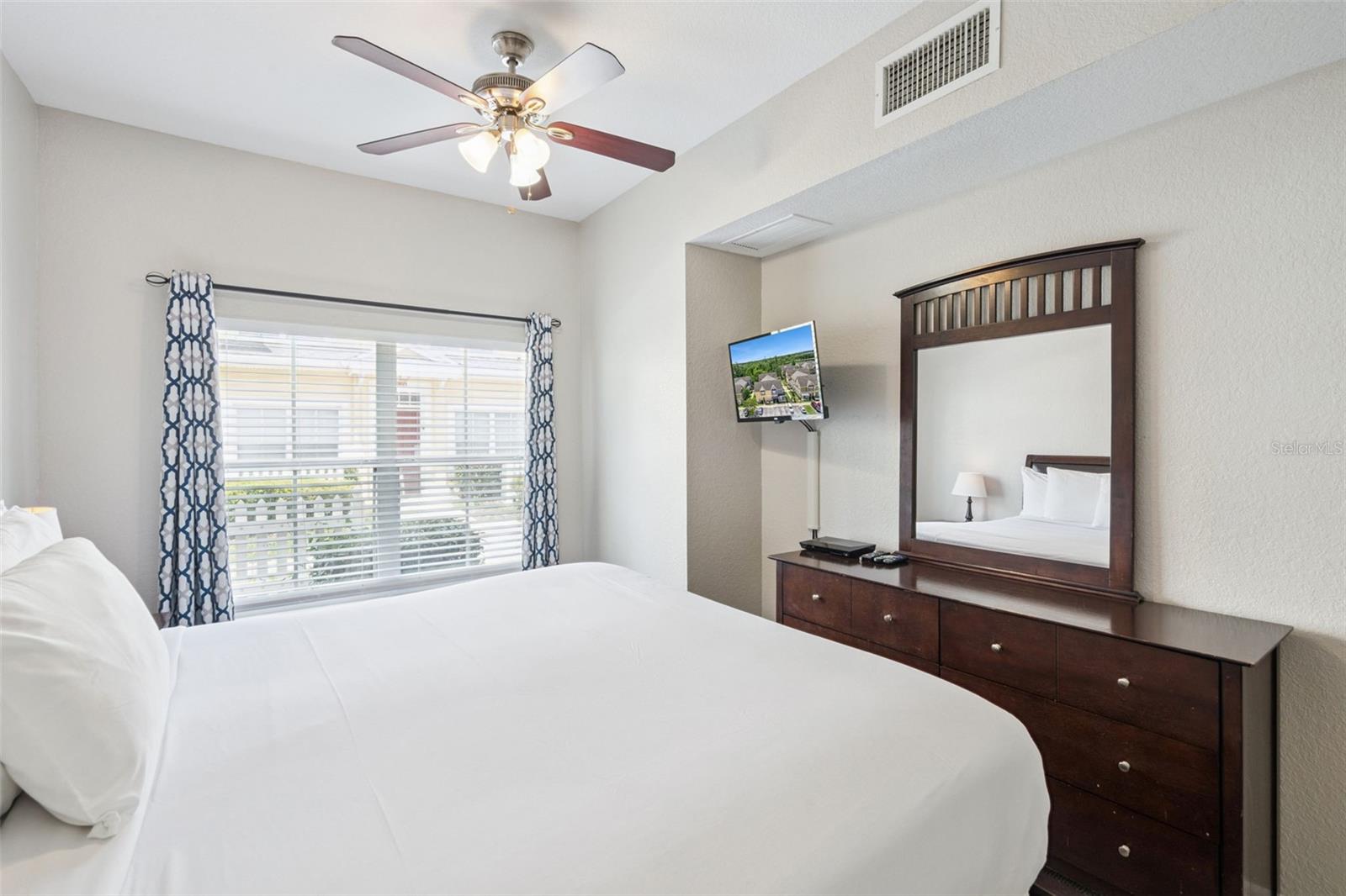 VILLAS AT SEVEN DWARFS LANE - Residential
