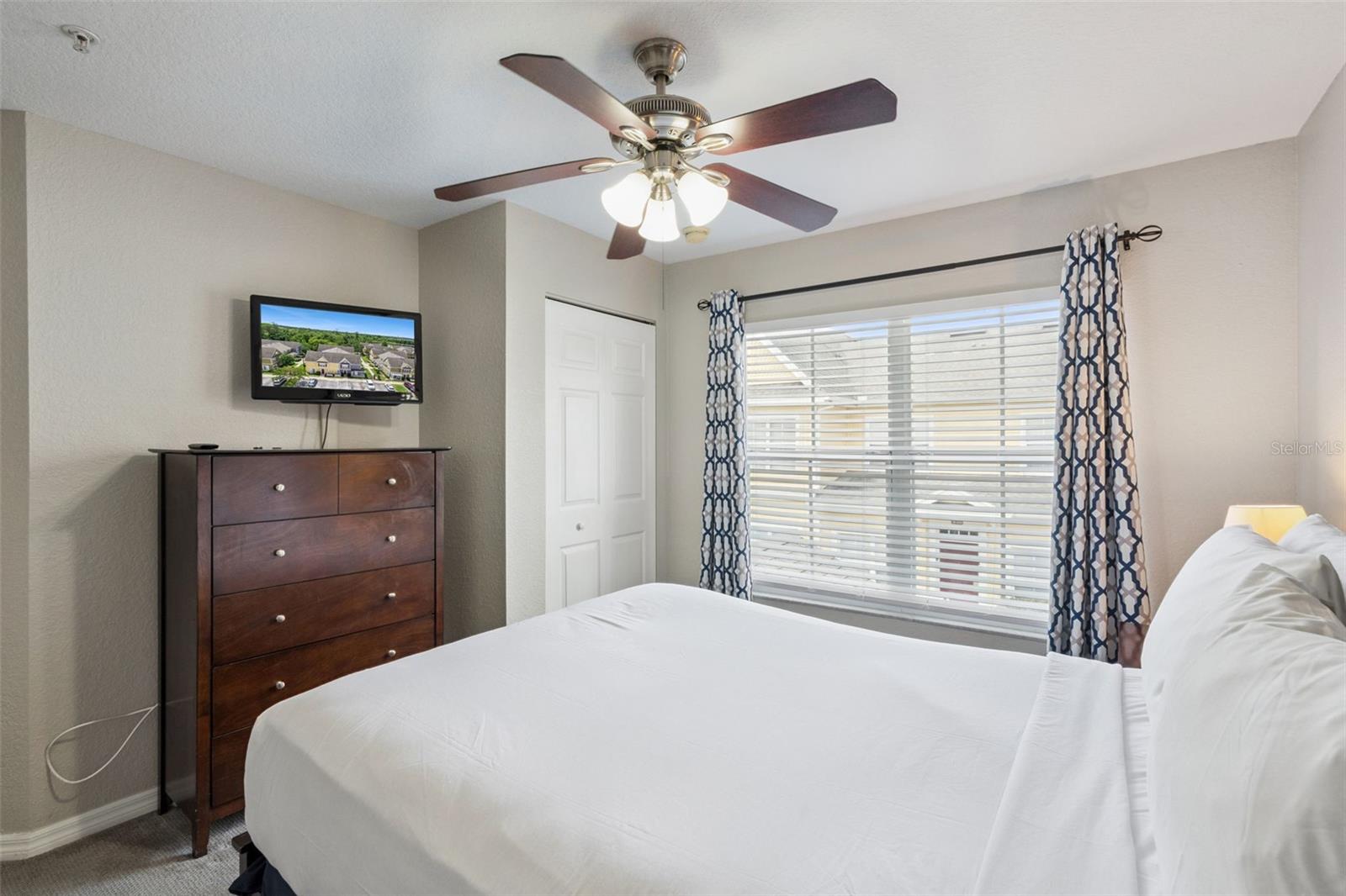 VILLAS AT SEVEN DWARFS LANE - Residential