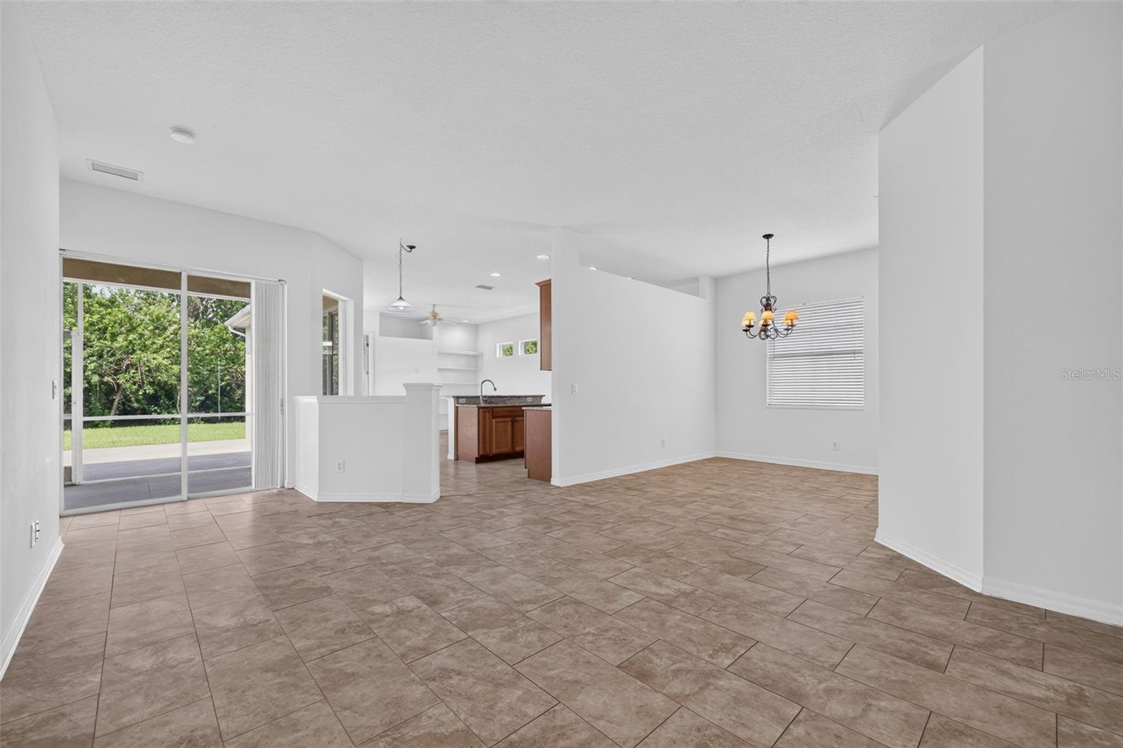 LEXINGTON - Residential
