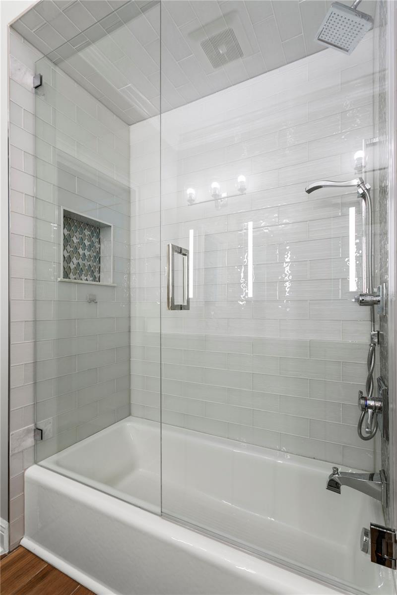 PLACIDO BAYOU - Residential