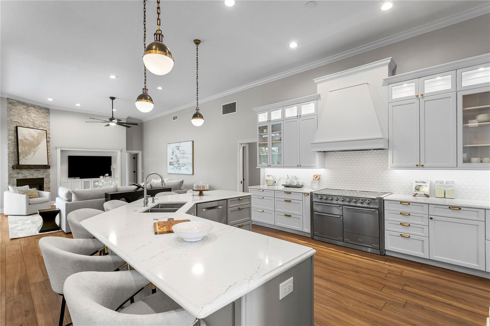 PLACIDO BAYOU - Residential