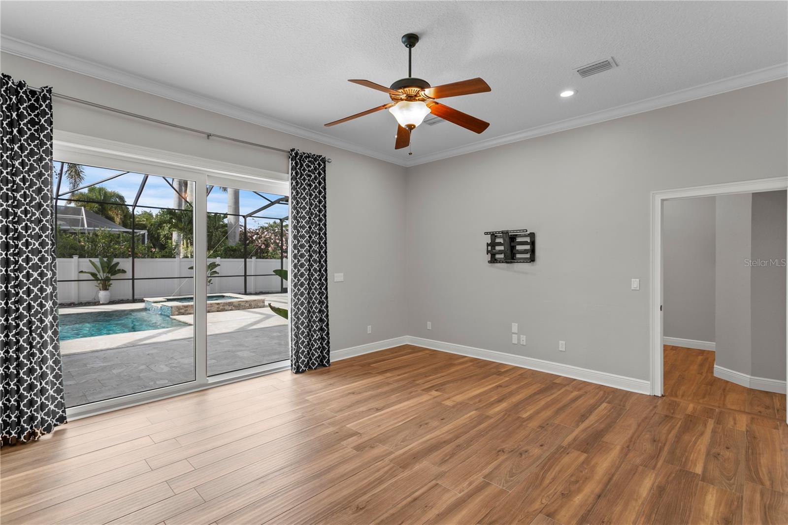 PLACIDO BAYOU - Residential