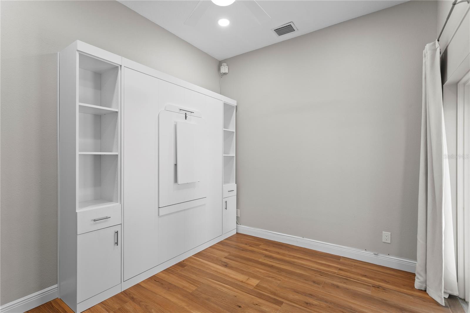 PLACIDO BAYOU - Residential