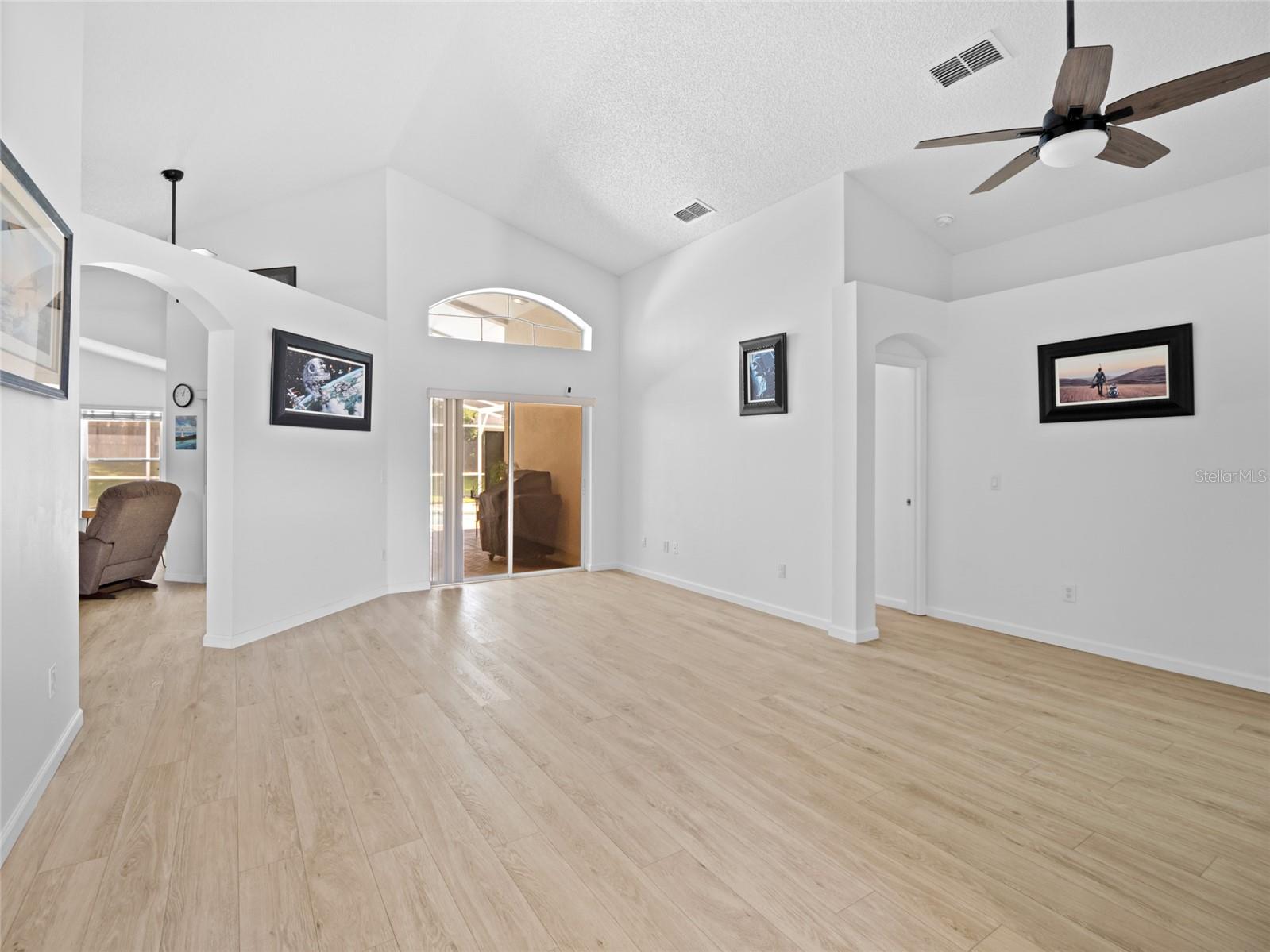 SPRING RIDGE PH 03 43/61 - Residential
