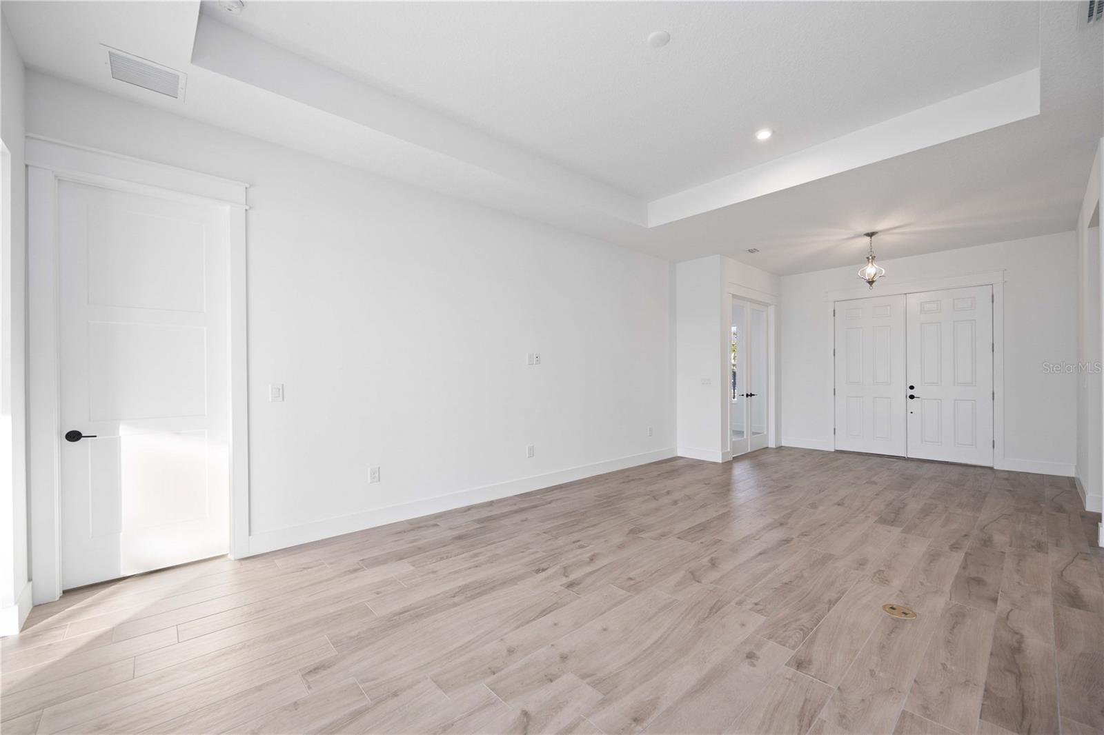 WORTHINGTON - Residential