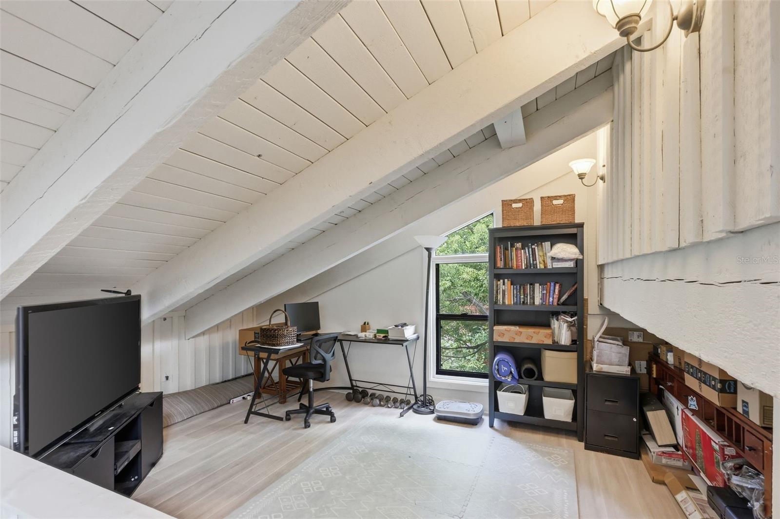 FAIRWAY VILLAS - Residential