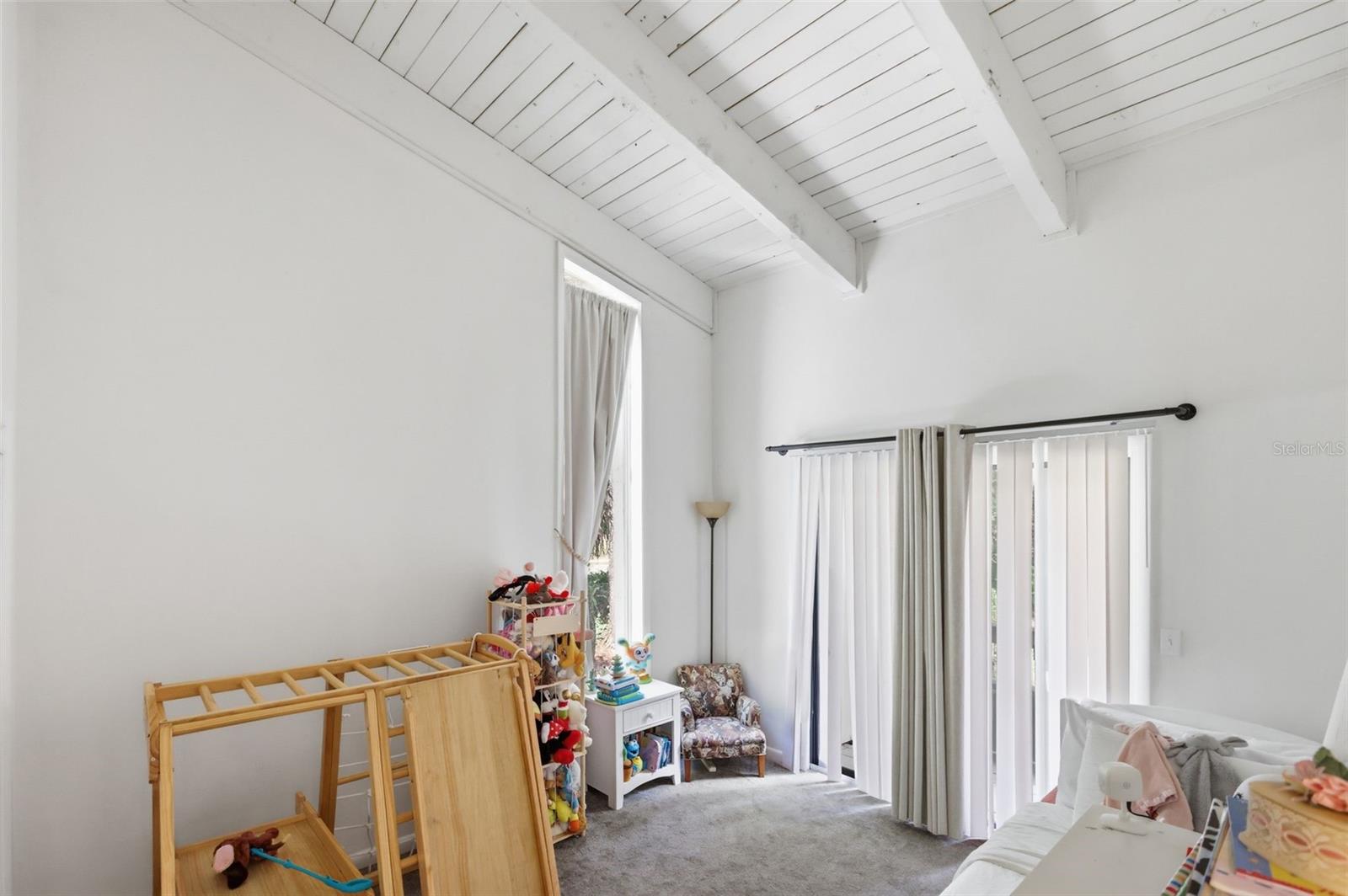 FAIRWAY VILLAS - Residential