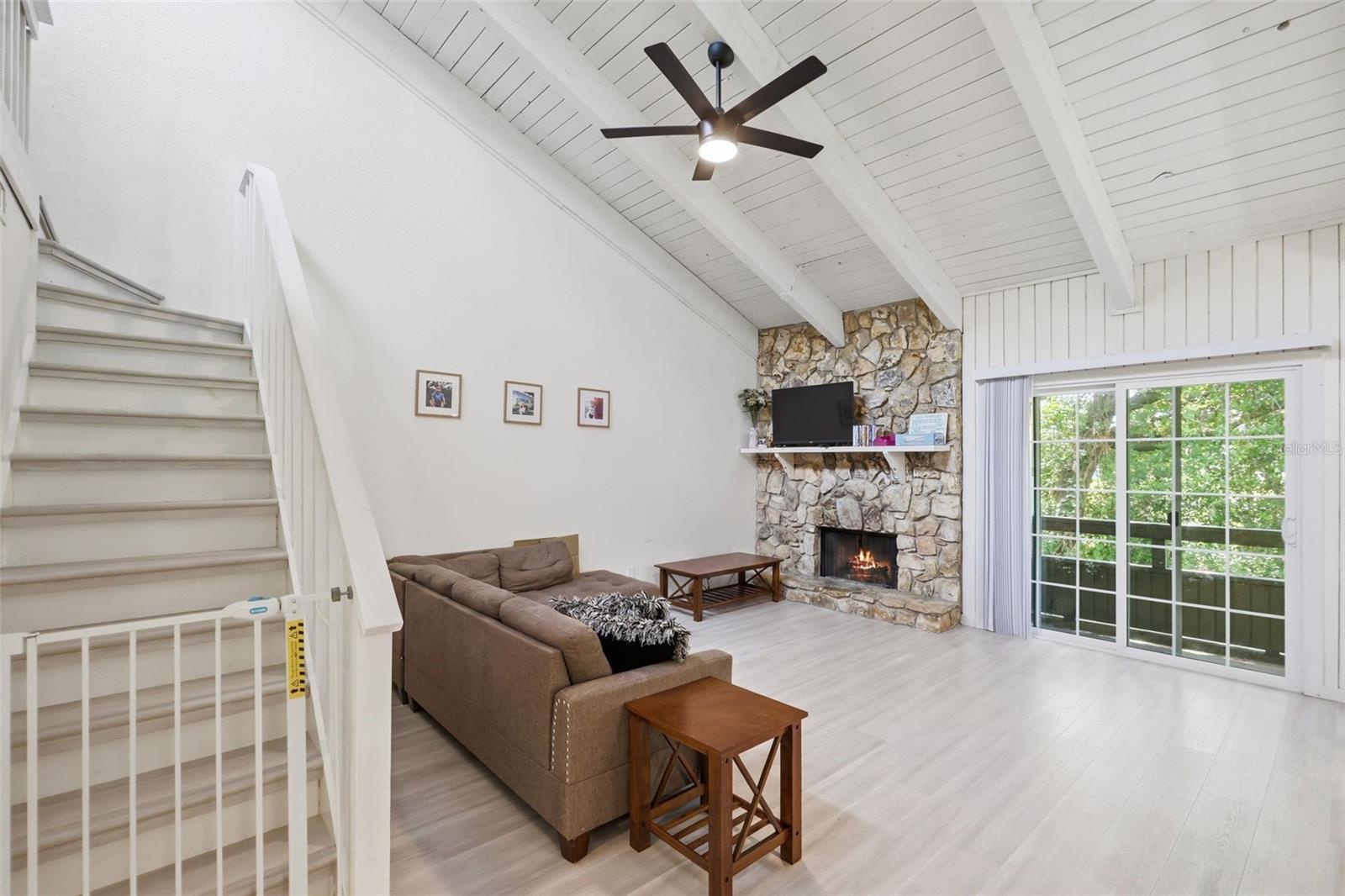 FAIRWAY VILLAS - Residential