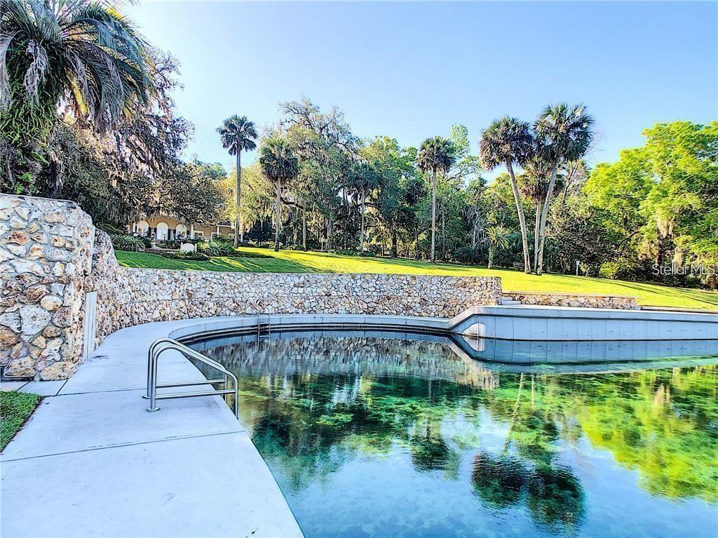 FAIRWAY VILLAS - Residential