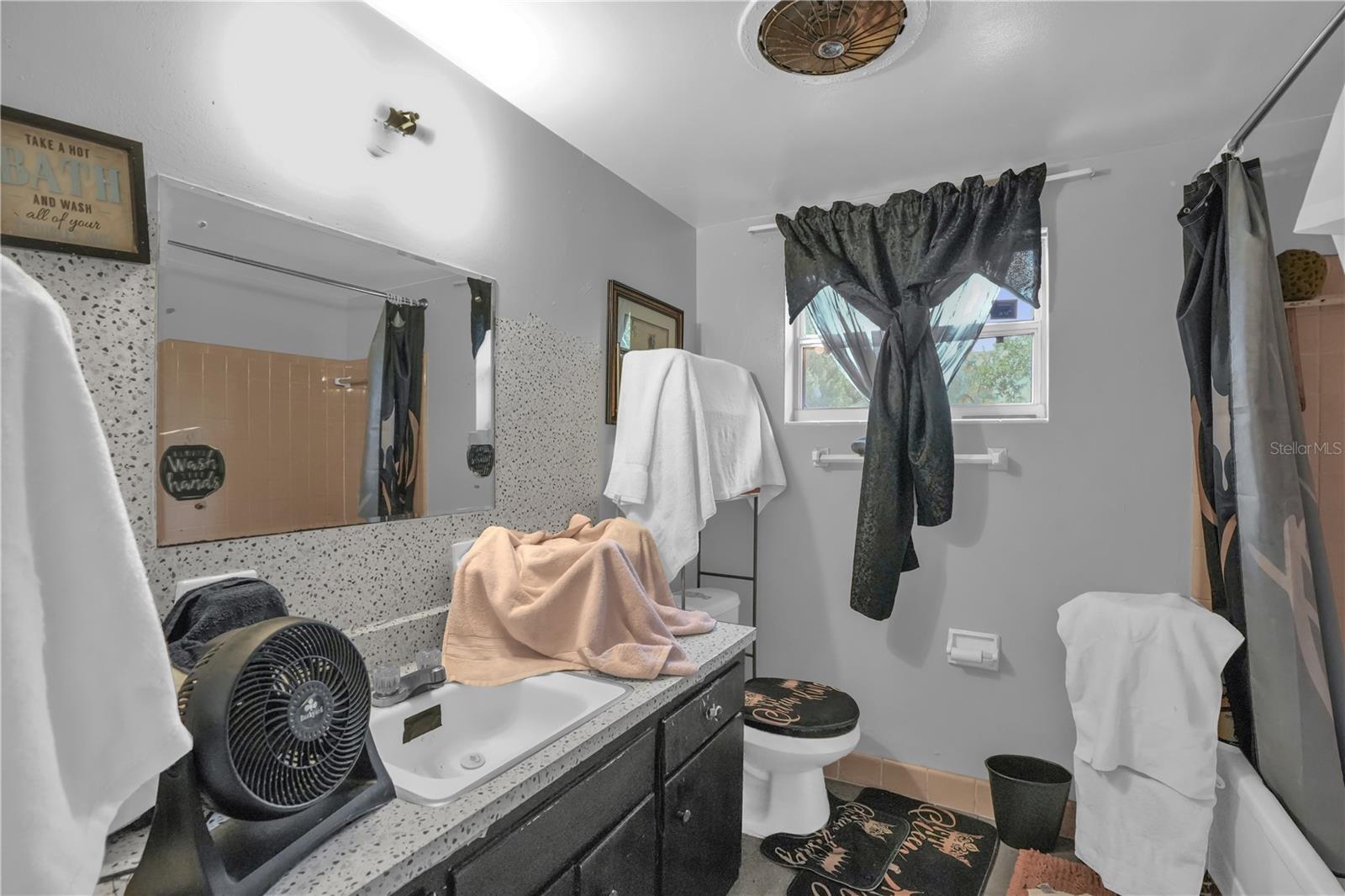PECAN PLACE - Residential Income