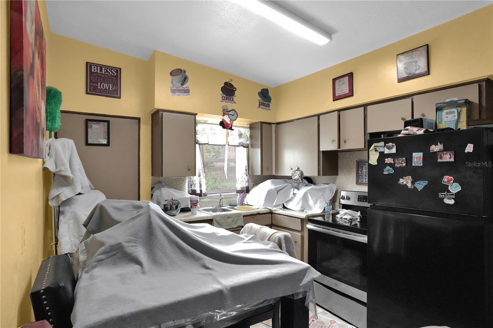PECAN PLACE - Residential Income