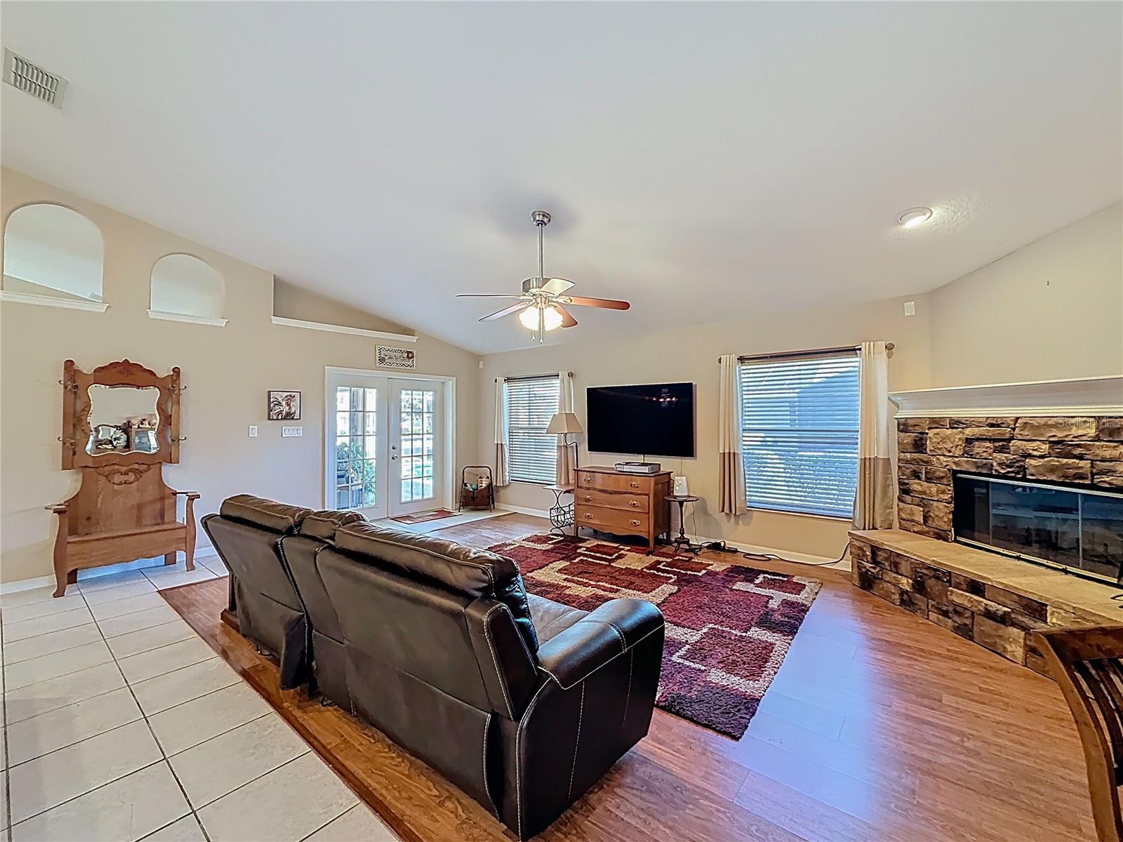 EUSTIS WESTGATE PH 02 LT 41 - Residential