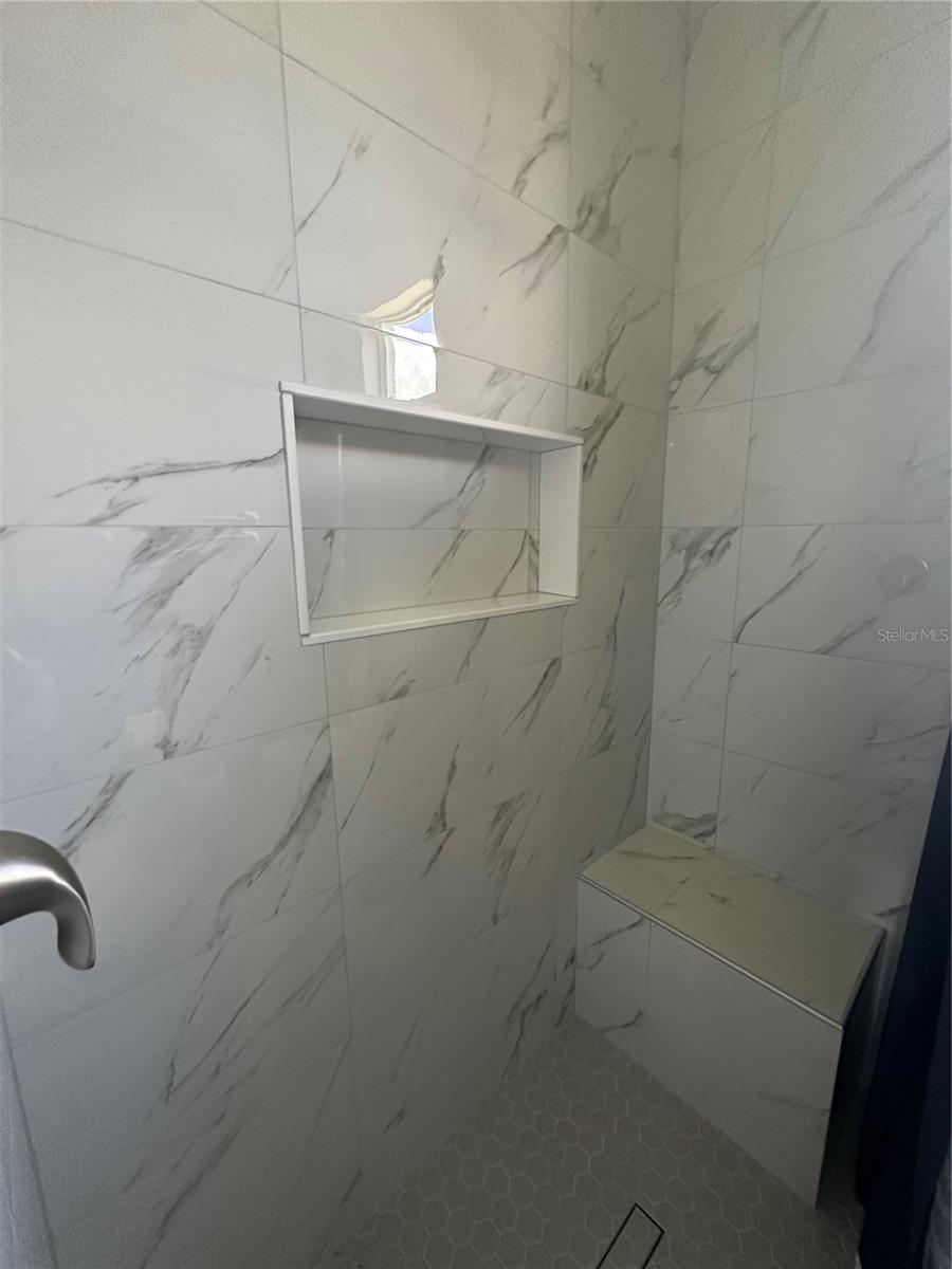 STONEYBROOK 44/122 - Residential