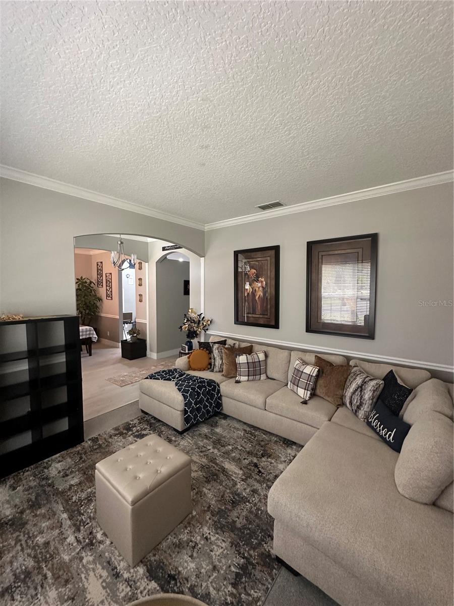 STONEYBROOK 44/122 - Residential