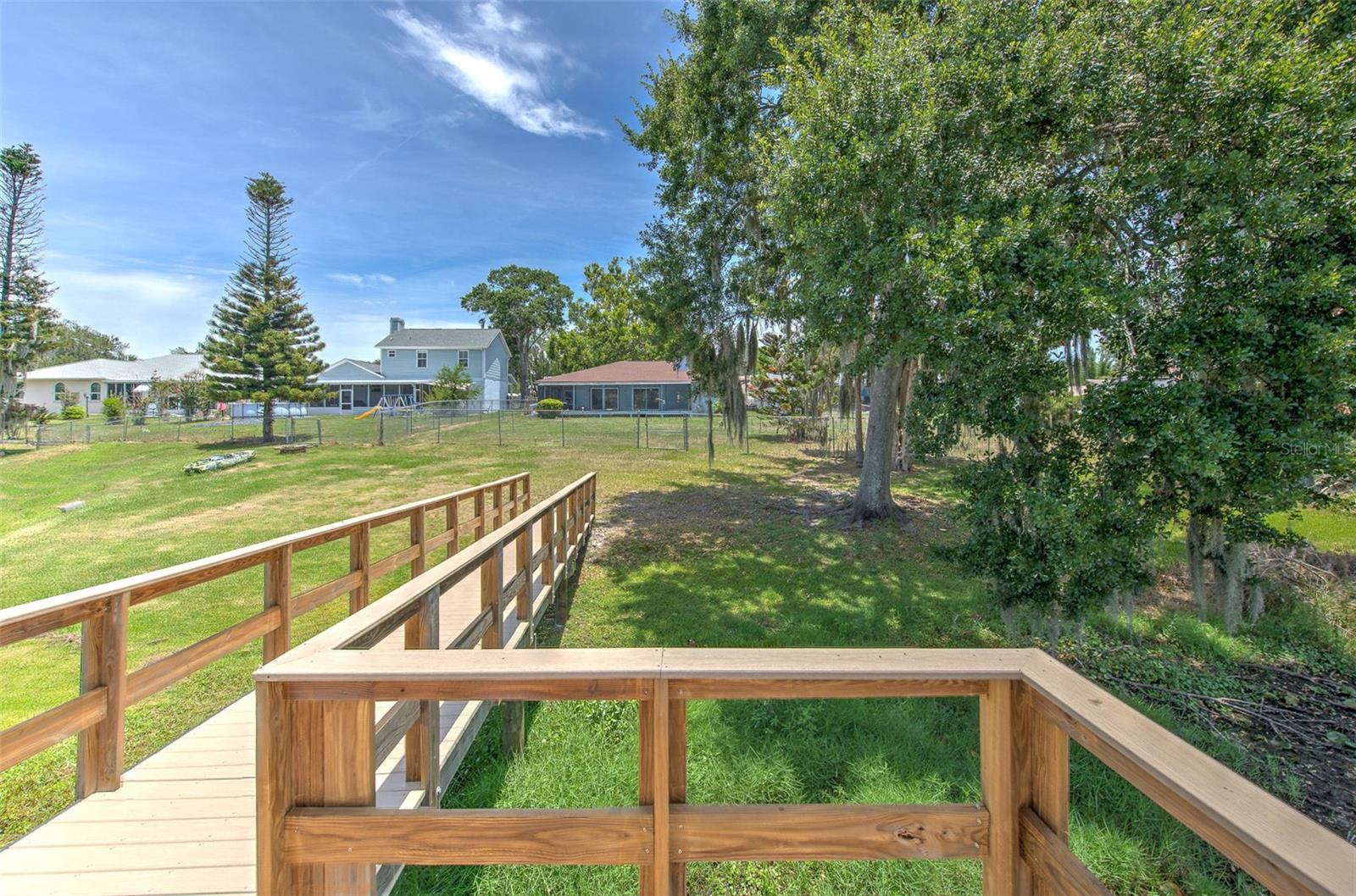 LAKE PADGETT SOUTH - Residential
