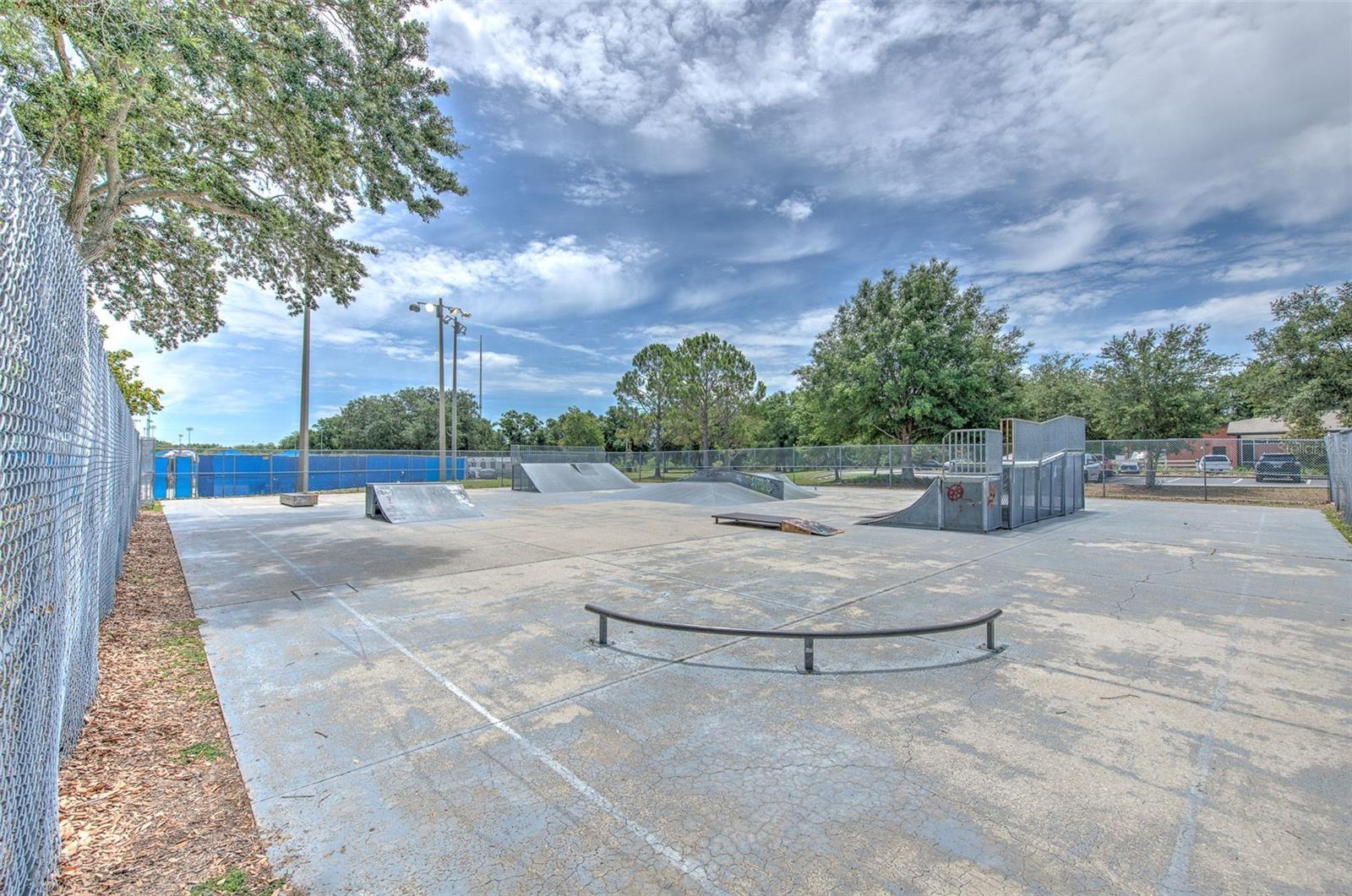 LAKE PADGETT SOUTH - Residential