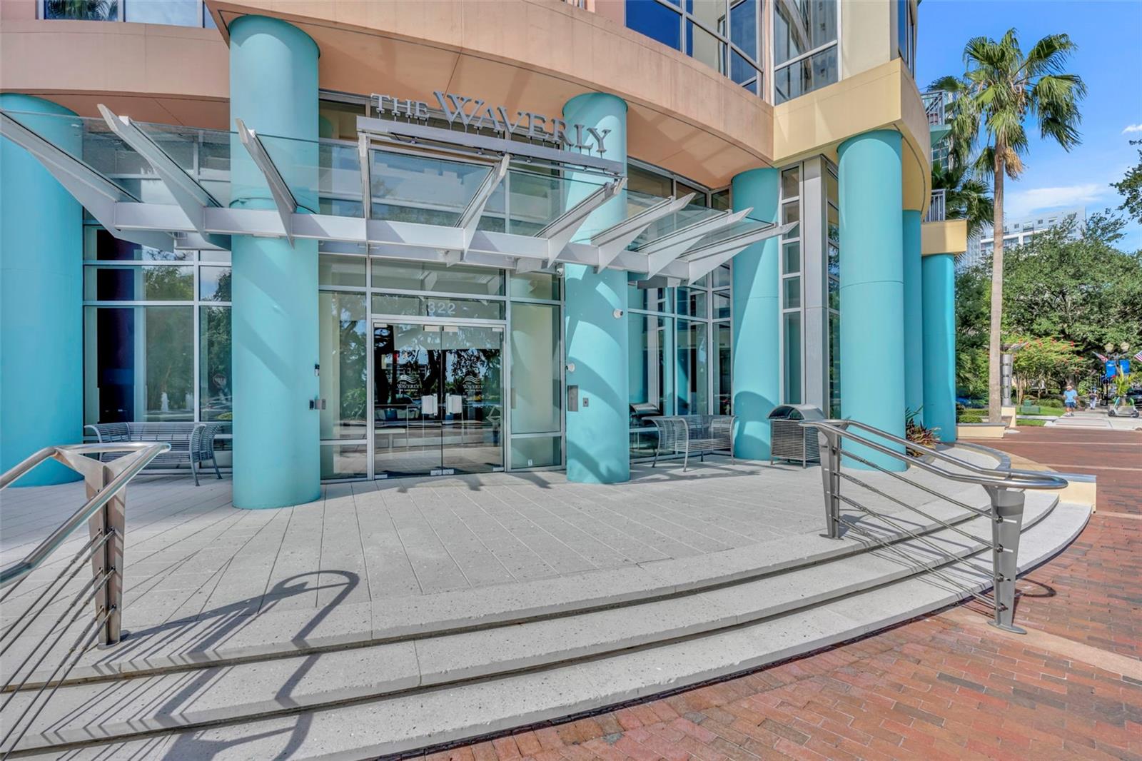 WAVERLY/LK EOLA - Residential