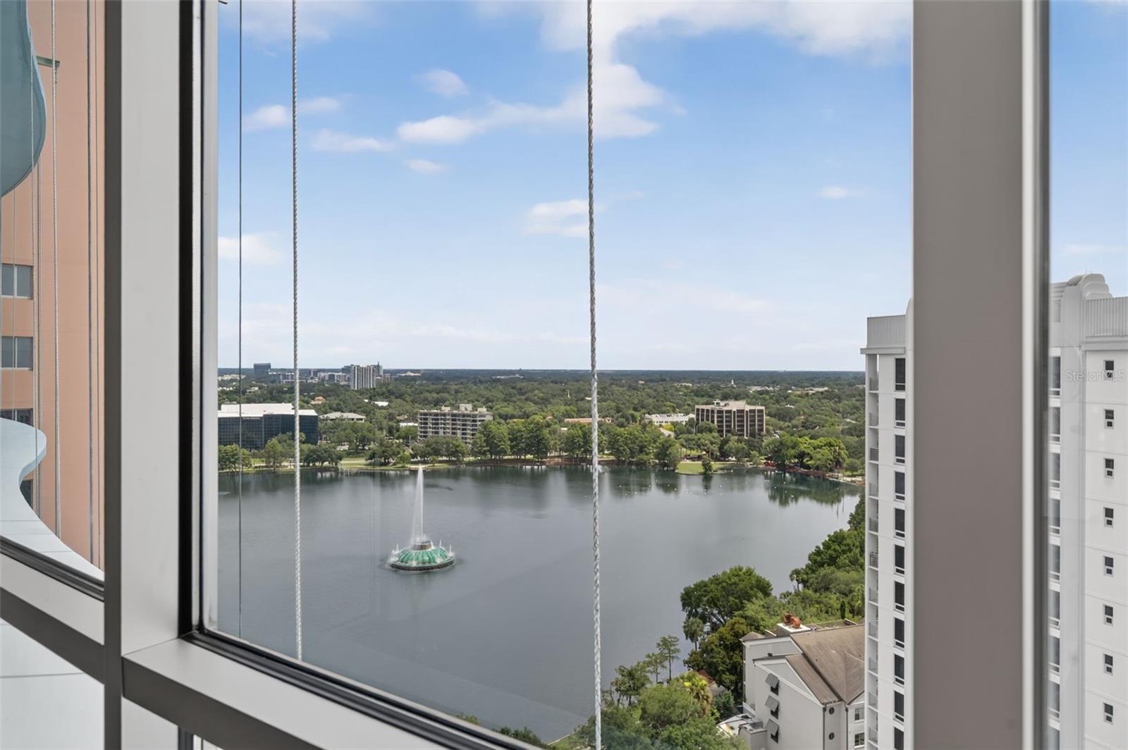 WAVERLY/LK EOLA - Residential