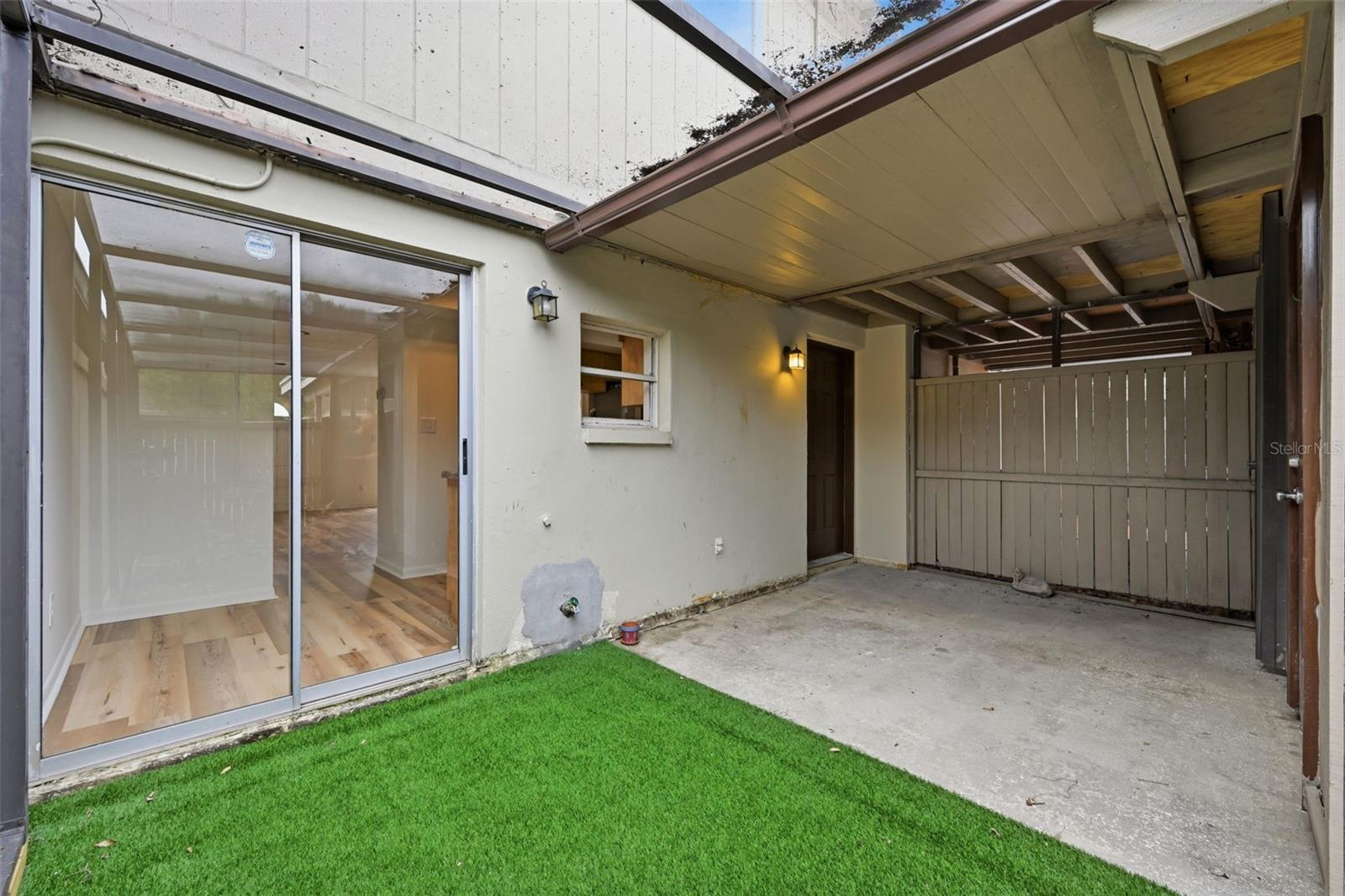 MEADOWOOD CONDO VILLAGE - Residential