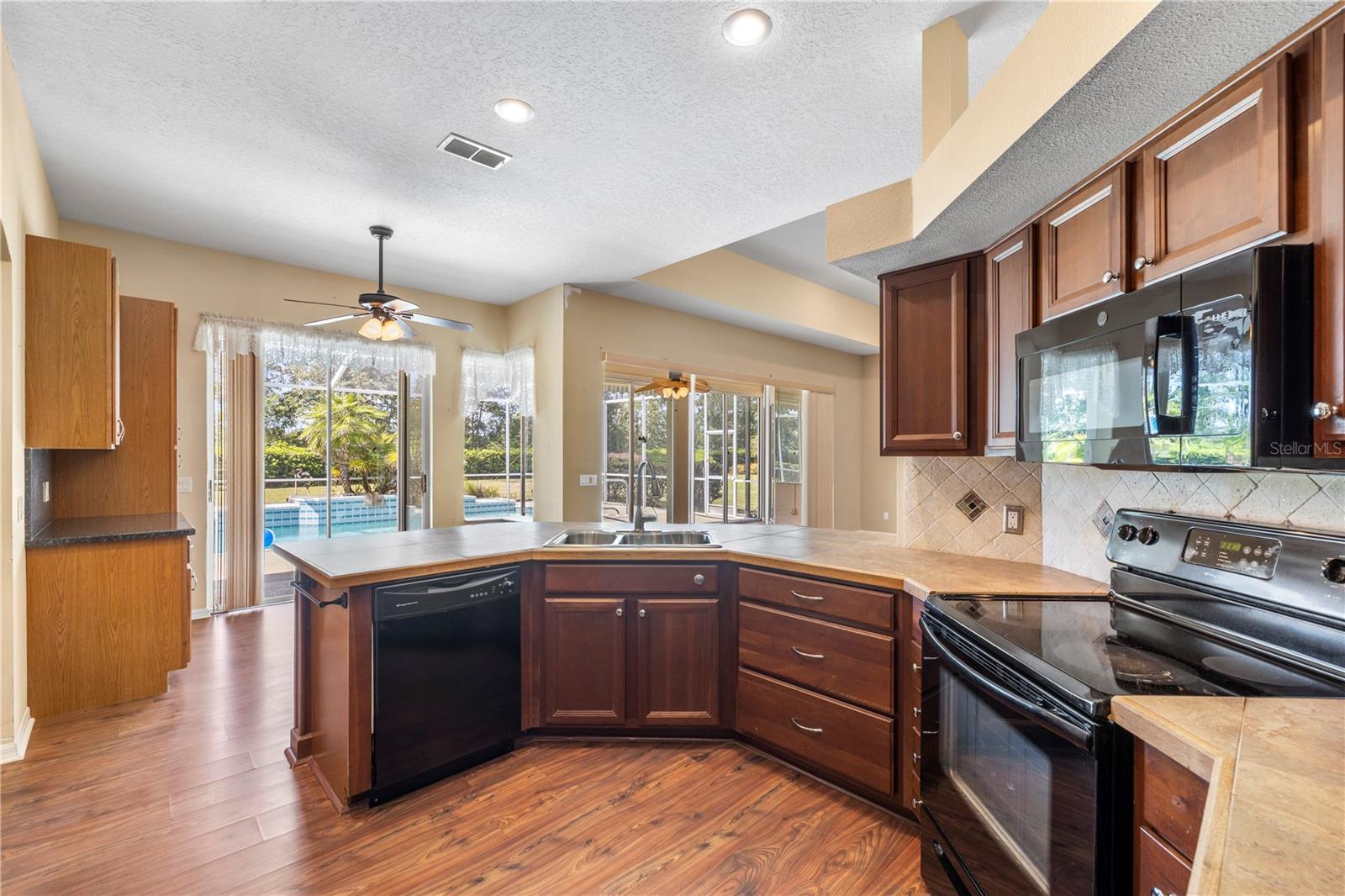 SILVERTHORN PH 2A - Residential