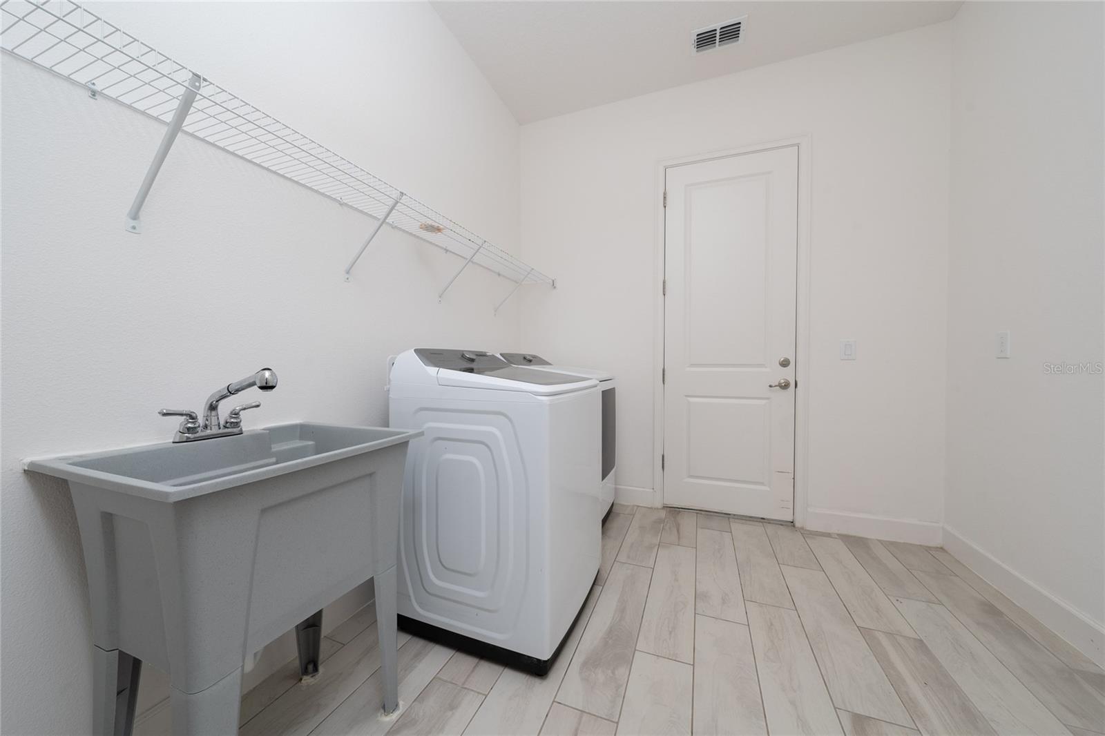 RAVENNA PH 1 - Residential