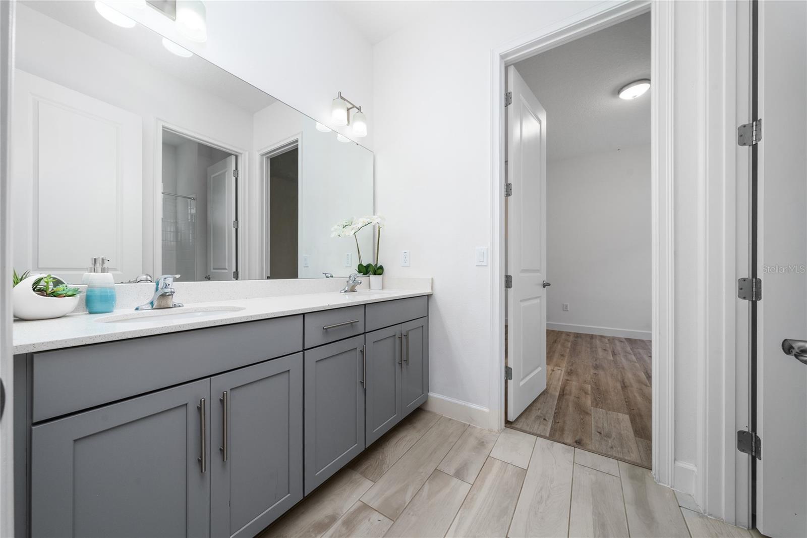 RAVENNA PH 1 - Residential