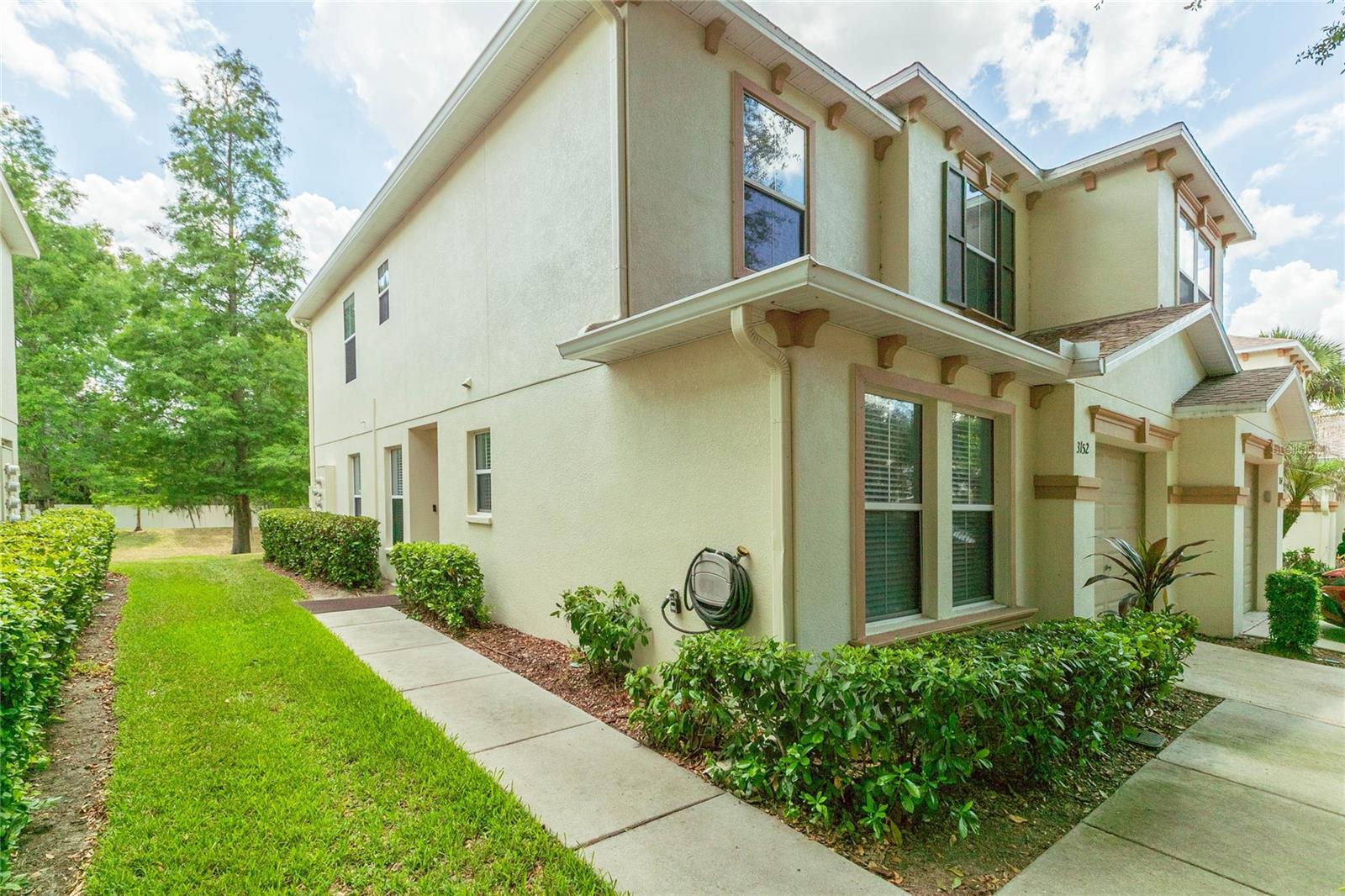 WEDGEWOOD TWNHMS - Residential