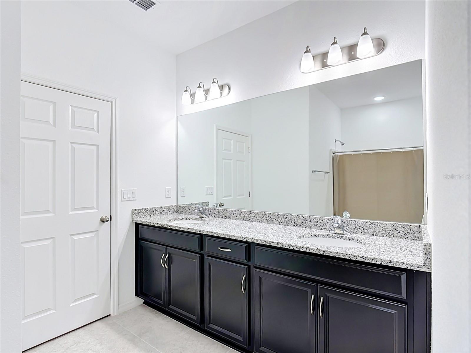 WEST VILLAGE - Residential