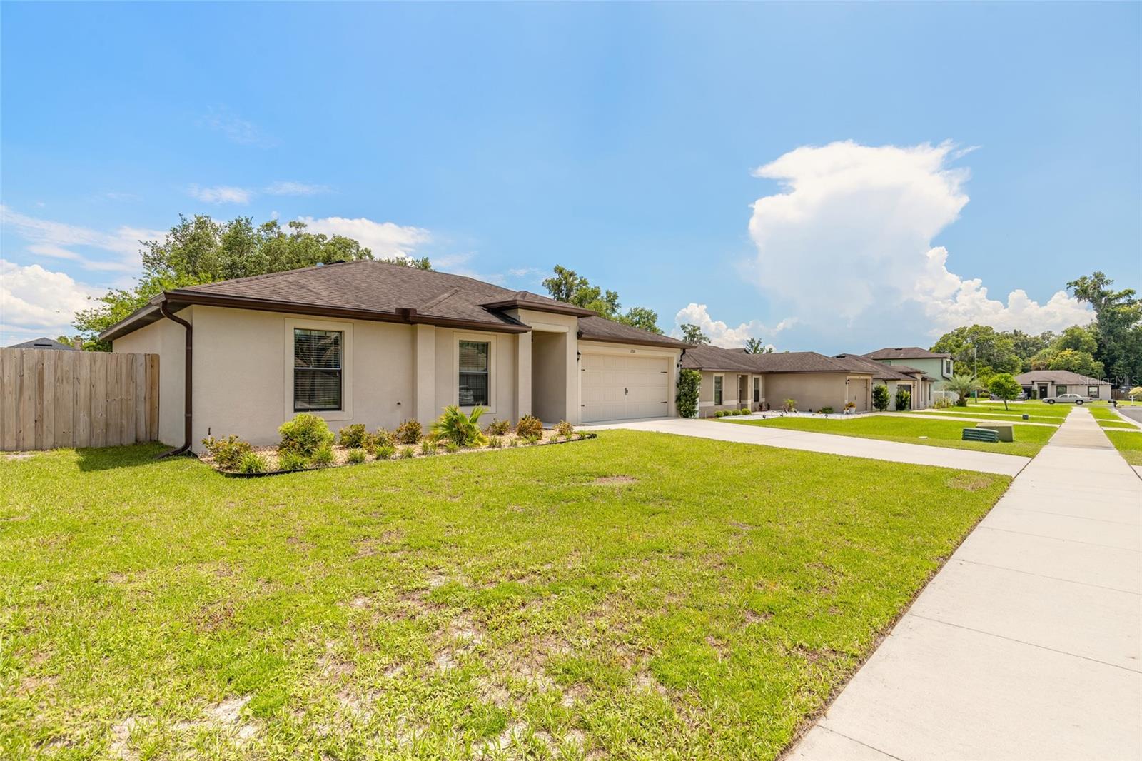 HIGHLANDS F - Residential