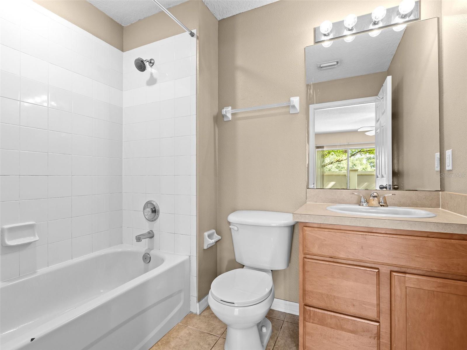 LAKE BRANDON PRCL 113 - Residential Lease