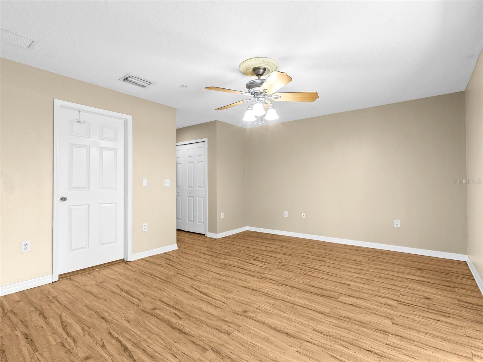 LAKE BRANDON PRCL 113 - Residential Lease