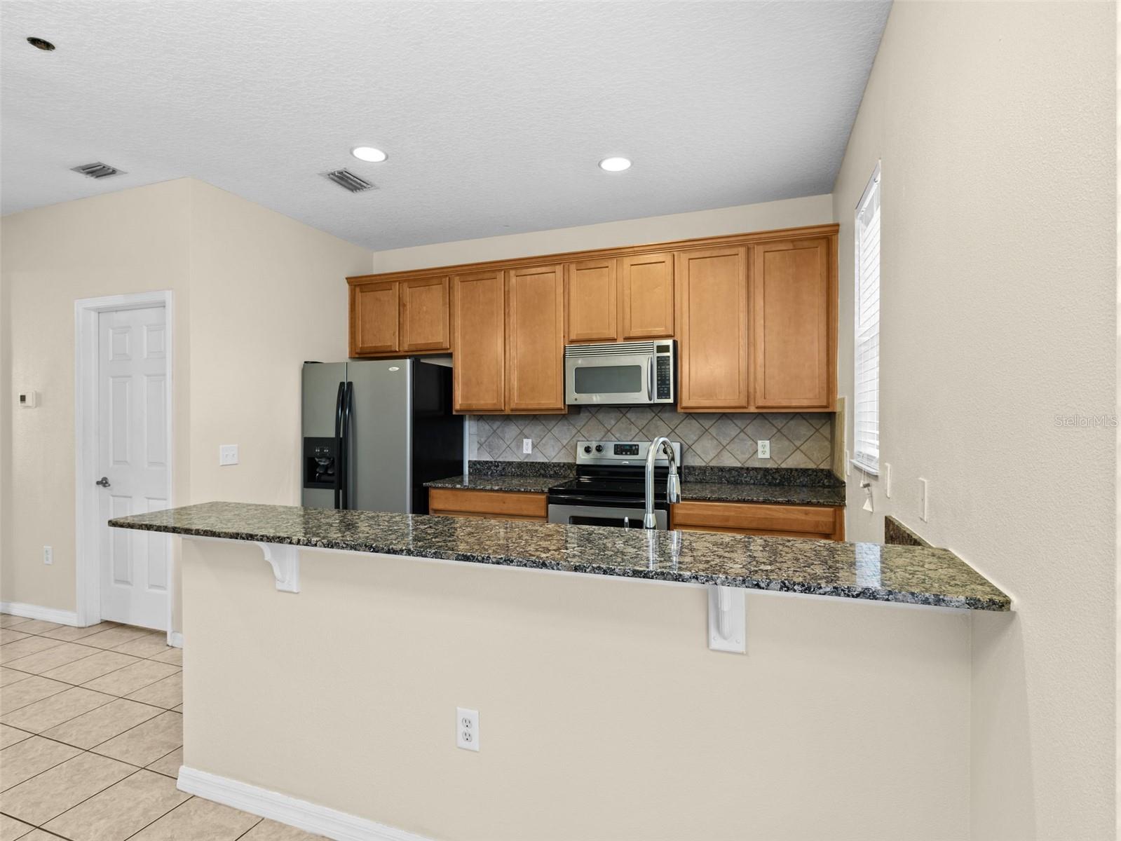 LAKE BRANDON PRCL 113 - Residential Lease