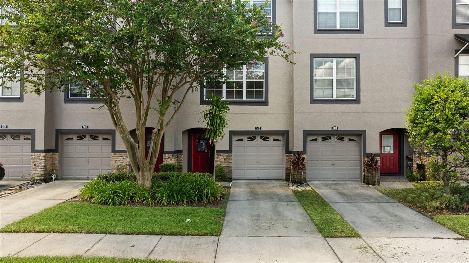 LAKE BRANDON PRCL 113 - Residential Lease