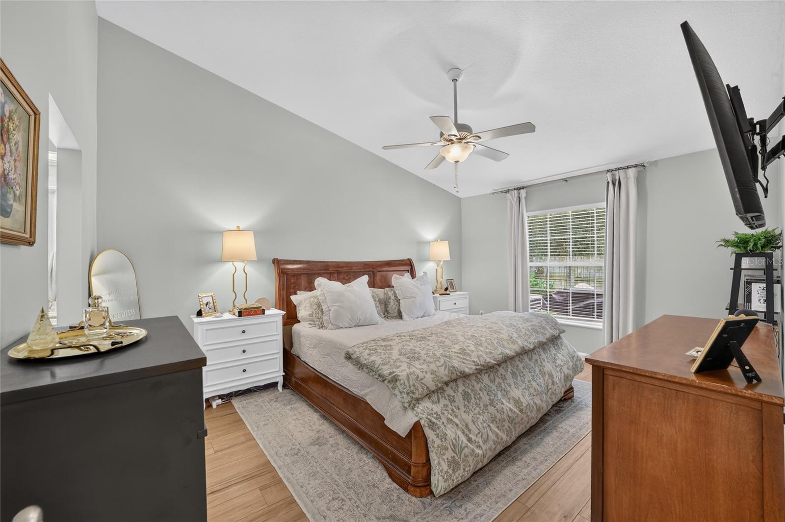 MAGNOLIA GARDEN VILLAS OR 1412/521 - Residential