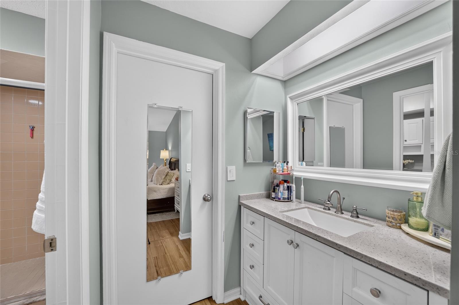 MAGNOLIA GARDEN VILLAS OR 1412/521 - Residential