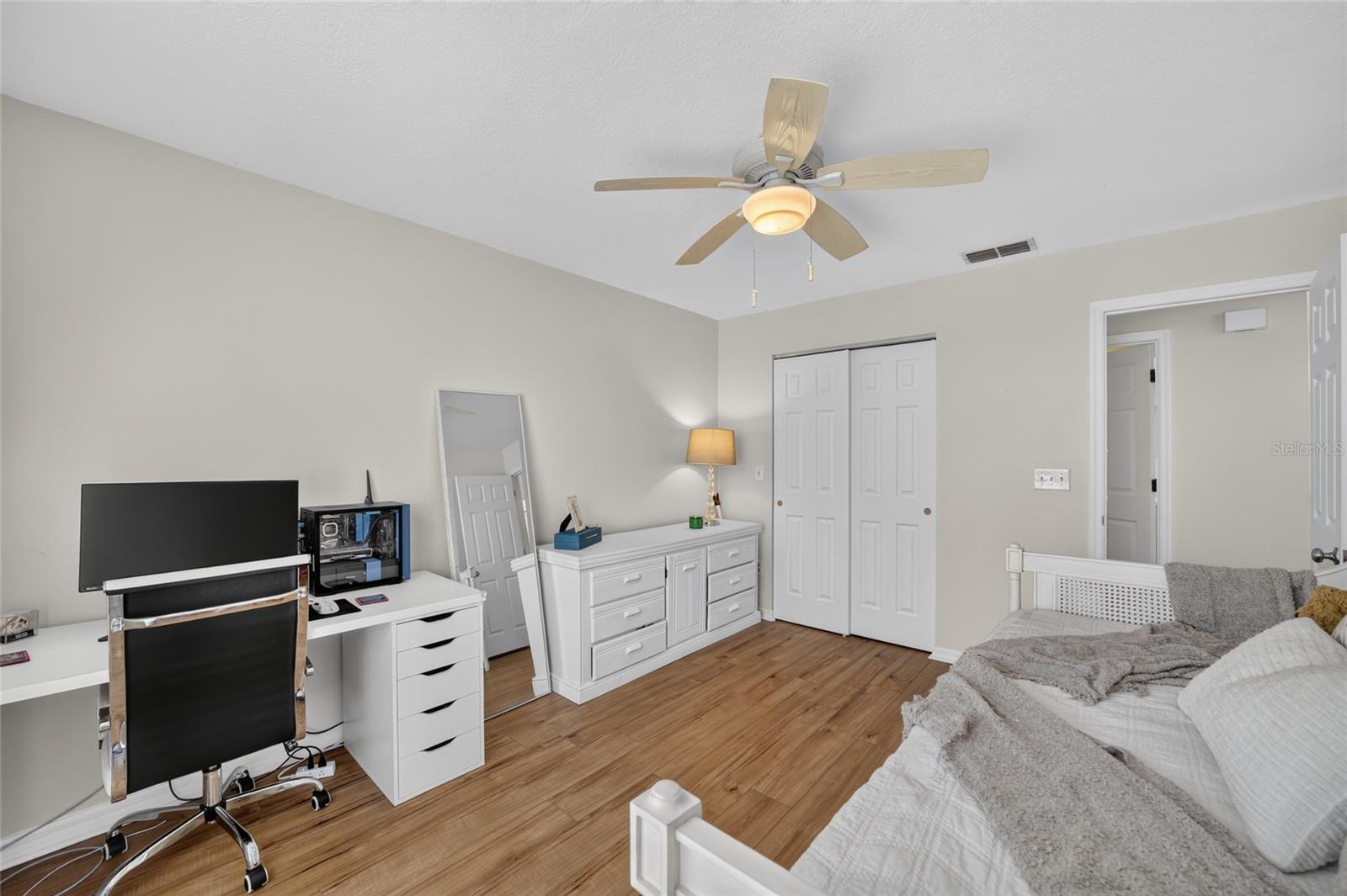 MAGNOLIA GARDEN VILLAS OR 1412/521 - Residential