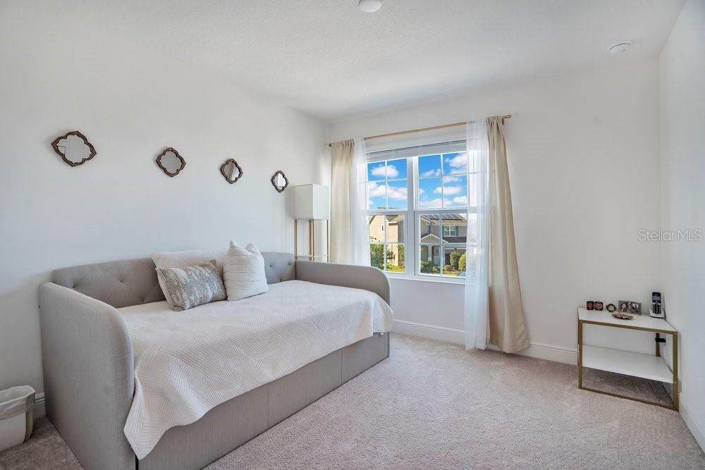 HANOVER LAKES PH 4 - Residential