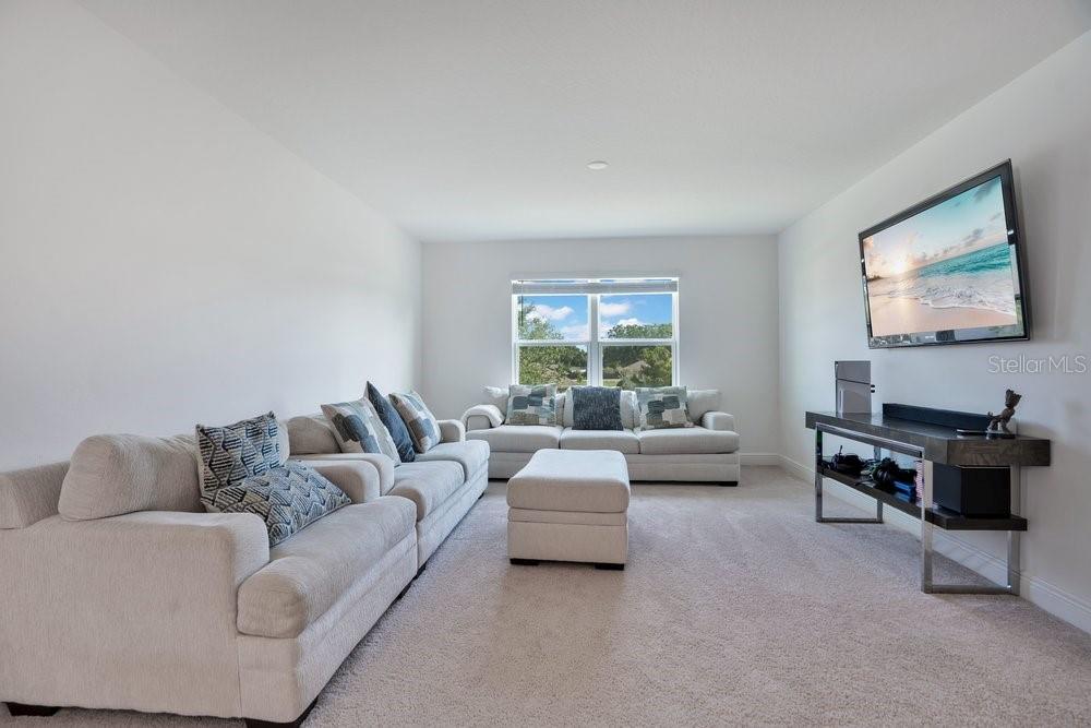 HANOVER LAKES PH 4 - Residential