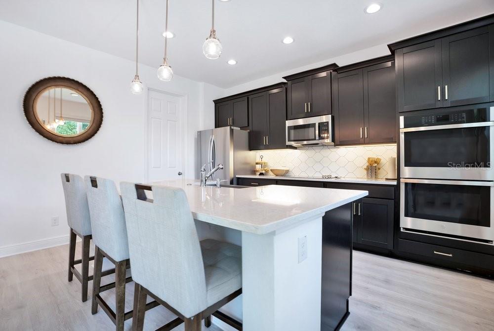 HANOVER LAKES PH 4 - Residential