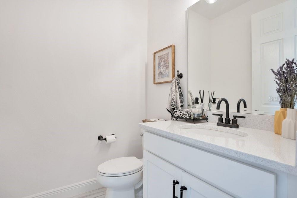 HANOVER LAKES PH 4 - Residential