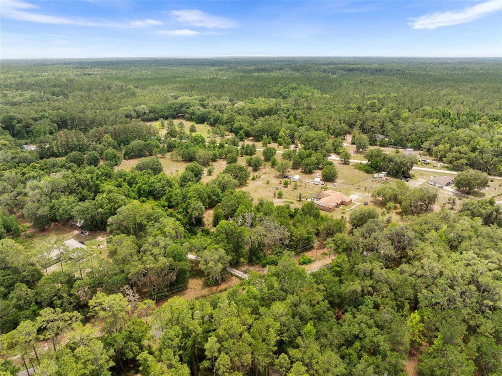 HAMMOCK RIDGE ESTATES - Land