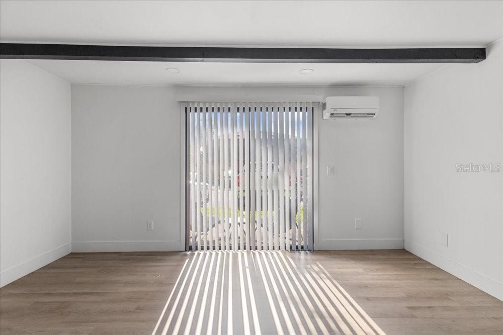 BLUFFS PH 2 CONDOMINUM - Residential Lease