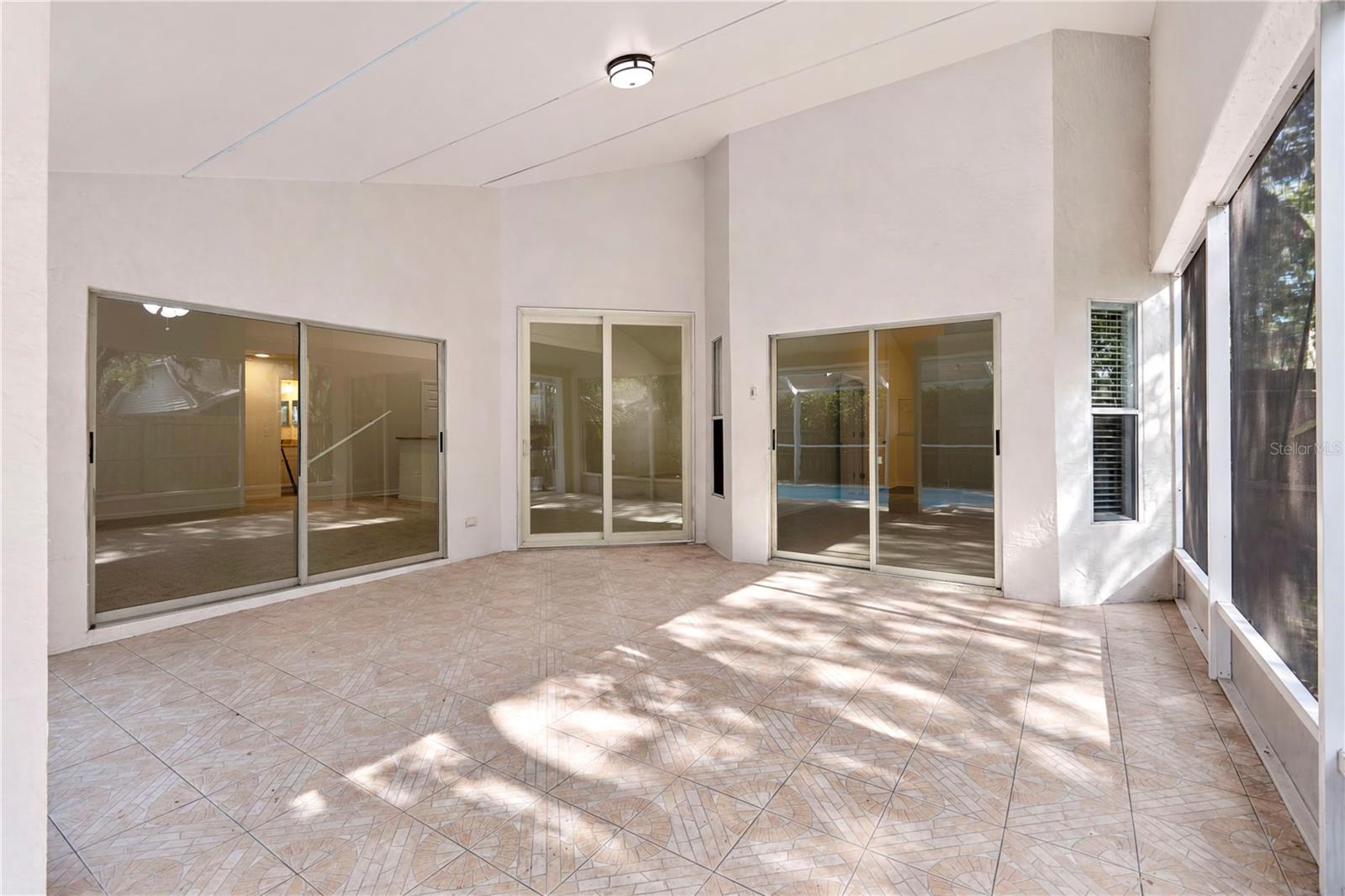 BLOOMINGDALE SEC R UNIT 3 - Residential