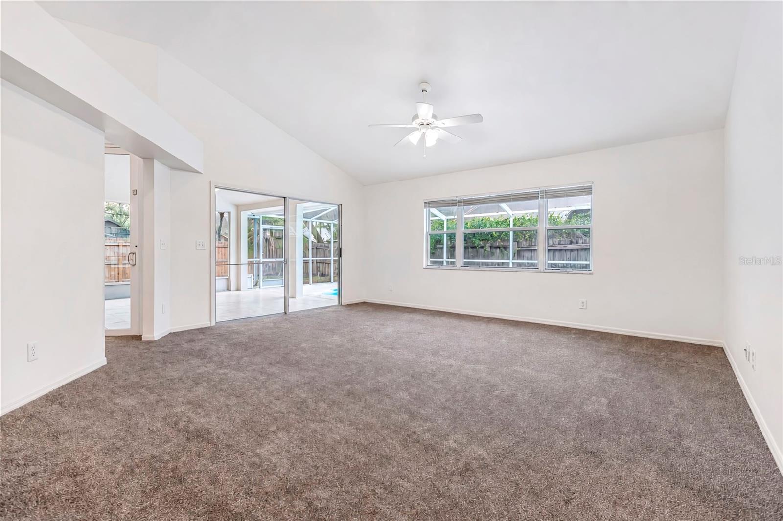 BLOOMINGDALE SEC R UNIT 3 - Residential