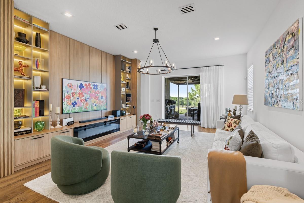 BELLA COLLINA WEST SUB - Residential