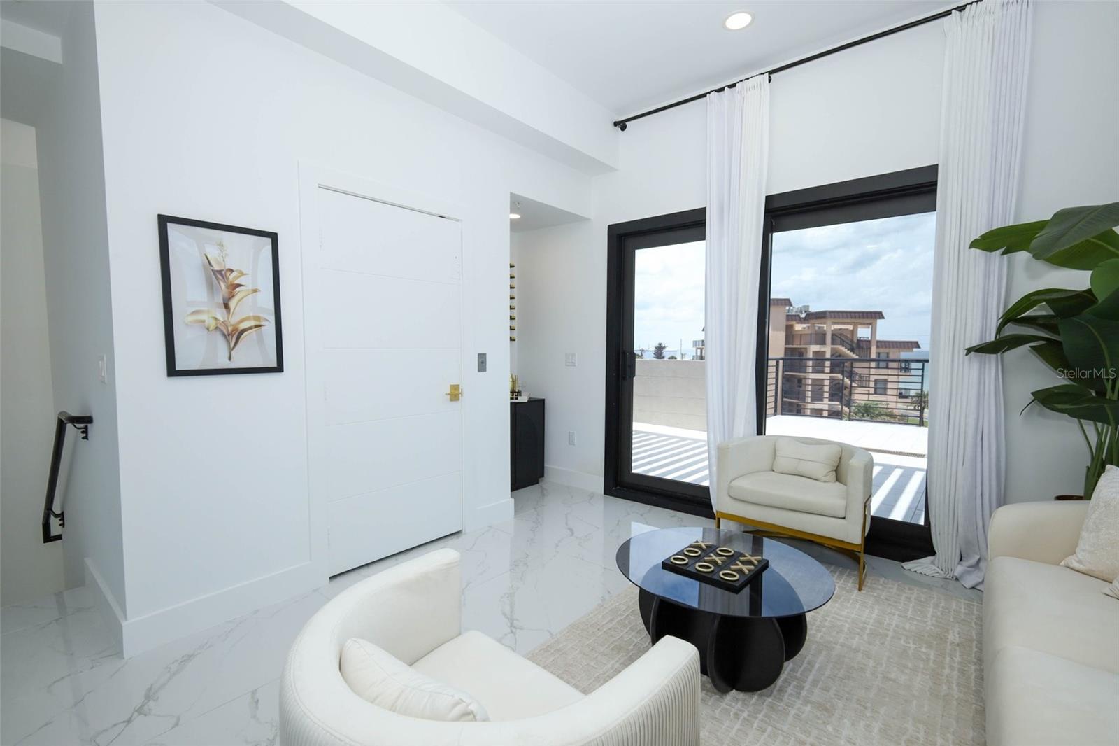 BAILEY BY THE SEA - Residential