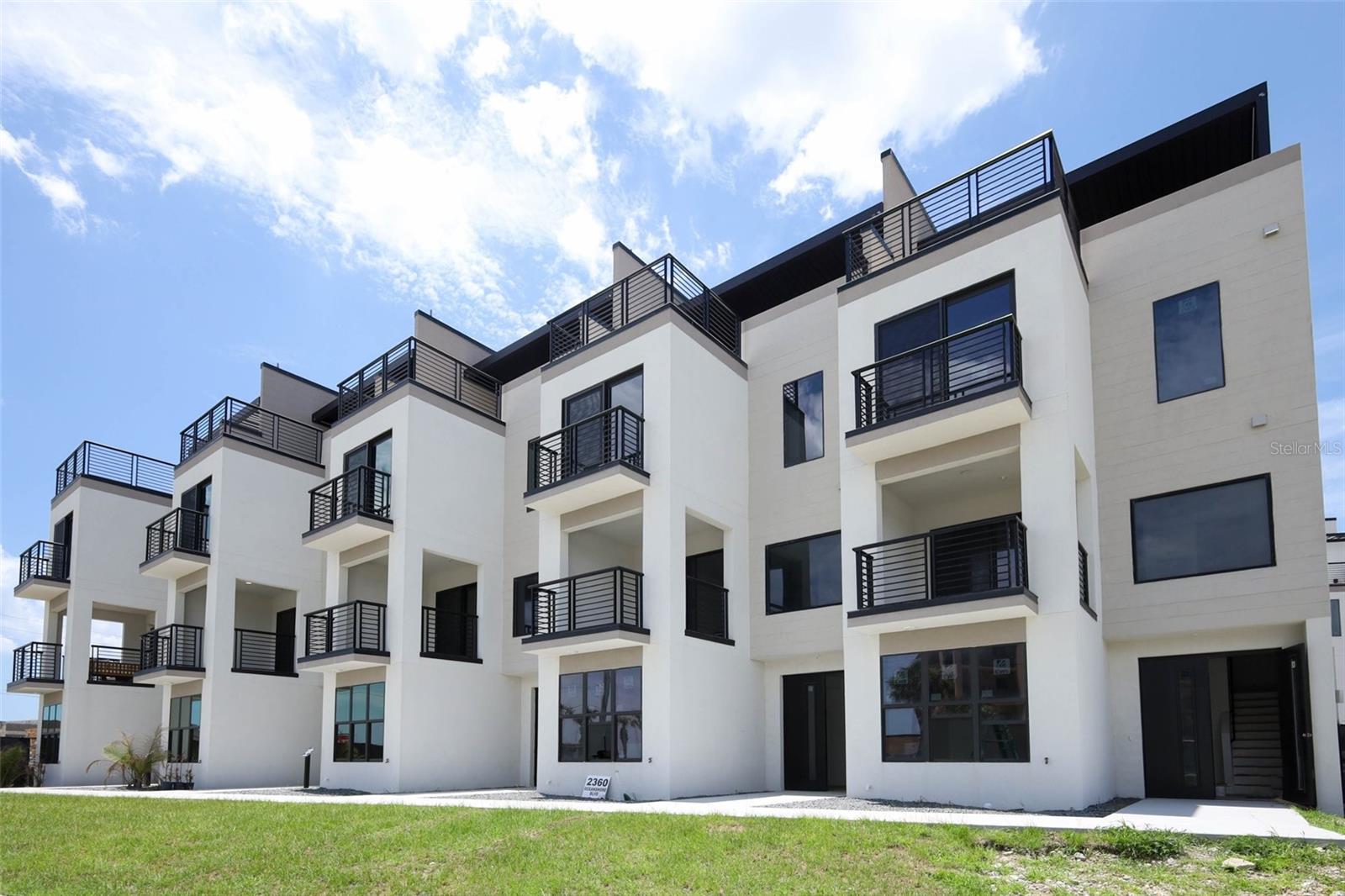 BAILEY BY THE SEA - Residential